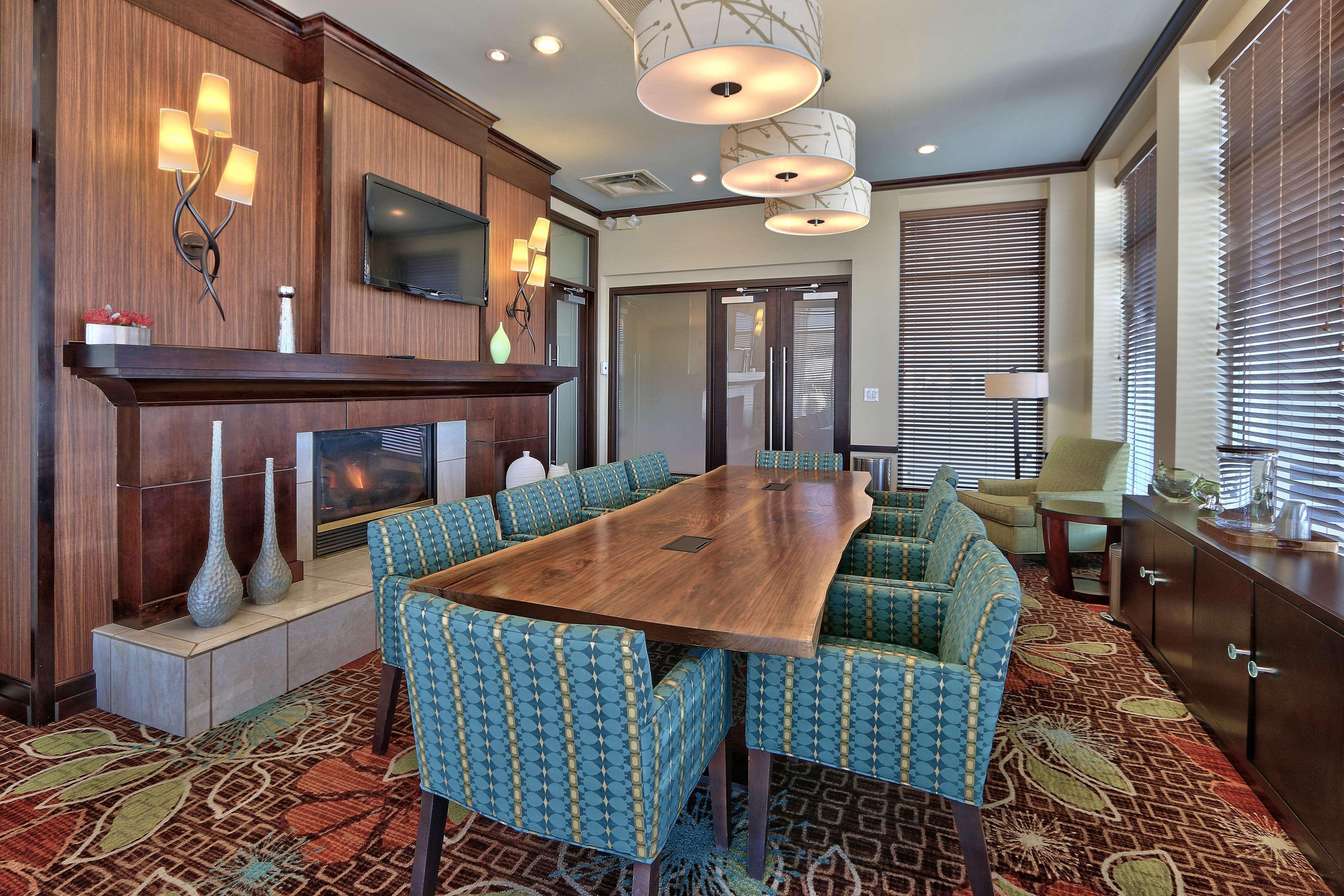 Hilton Garden Inn Albuquerque Airport Екстер'єр фото